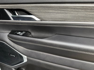 2023 Jeep Wagoneer Series III