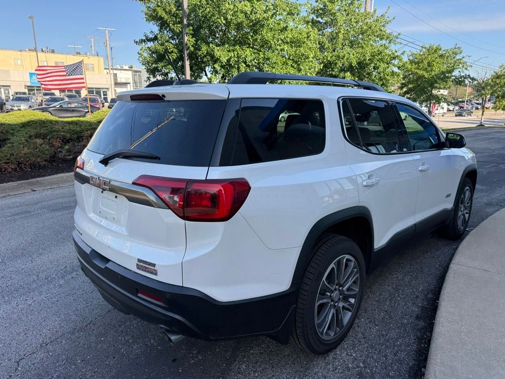 2017 GMC Acadia SLT-1