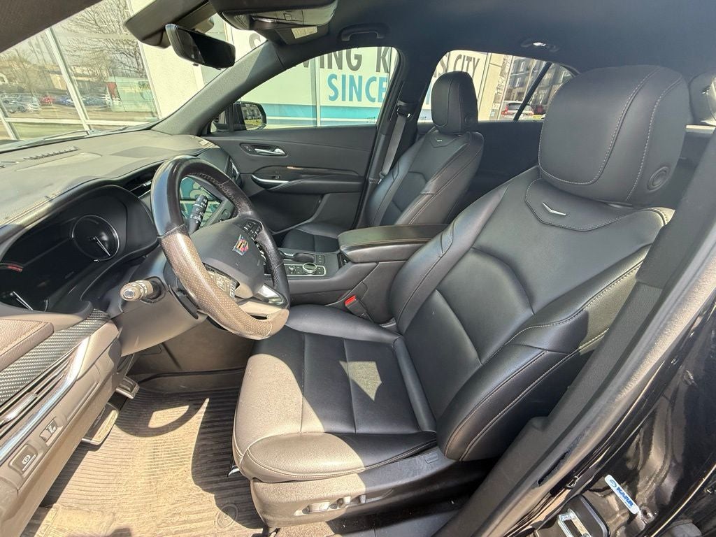 2022 Cadillac XT4 Sport