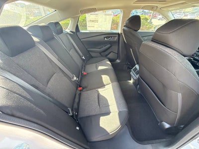 2025 Honda Accord 1.5T SE