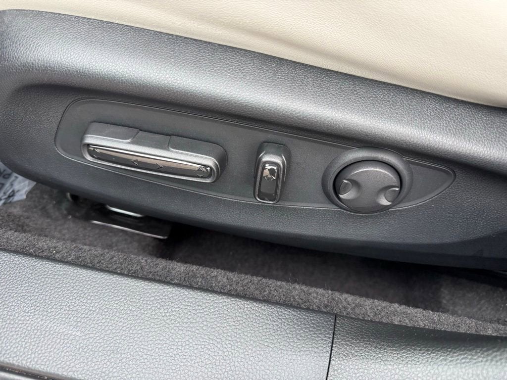 2025 Honda Accord Sedan HYBRID EX-L