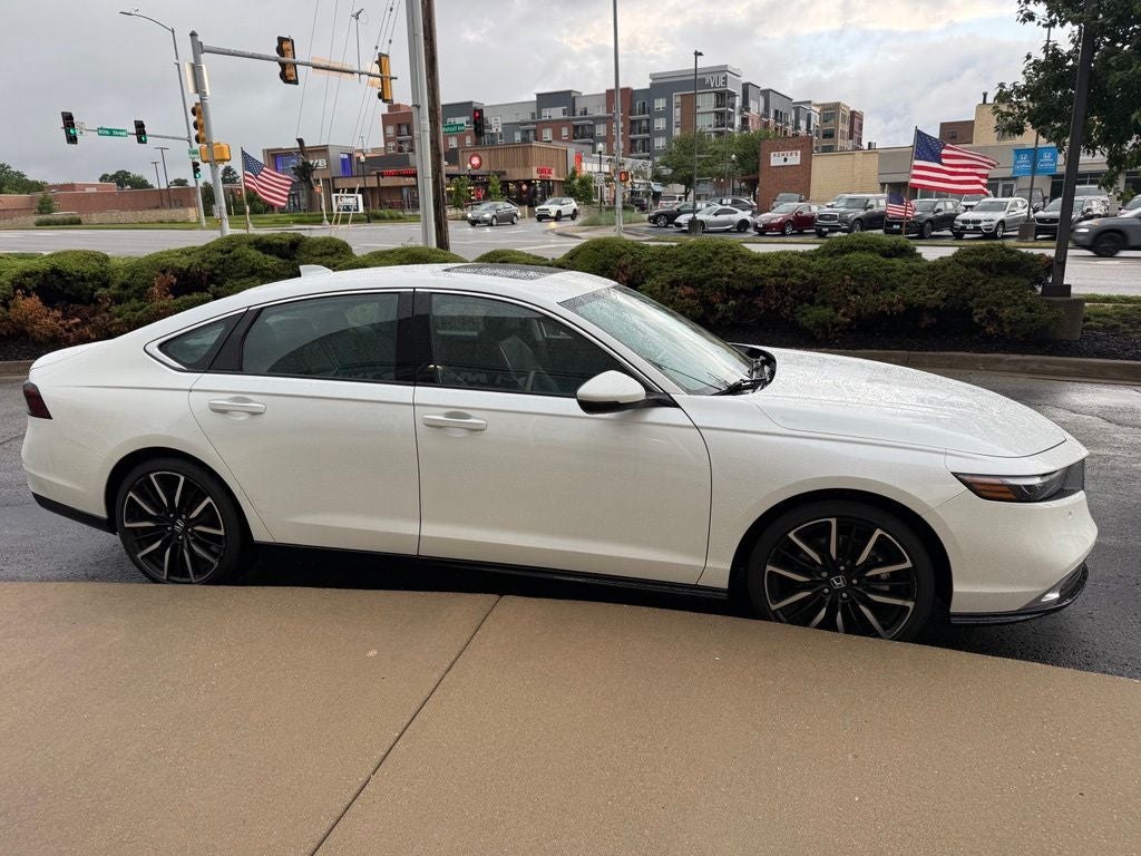 2023 Honda Accord Hybrid Touring