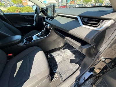2020 Toyota RAV4 LE AWD