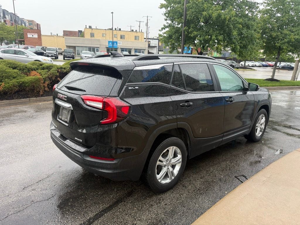 2022 GMC Terrain SLE