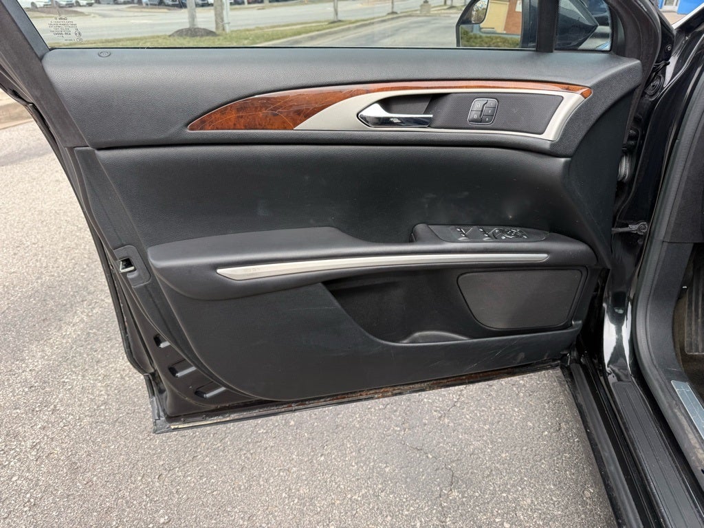 2015 Lincoln MKZ Base