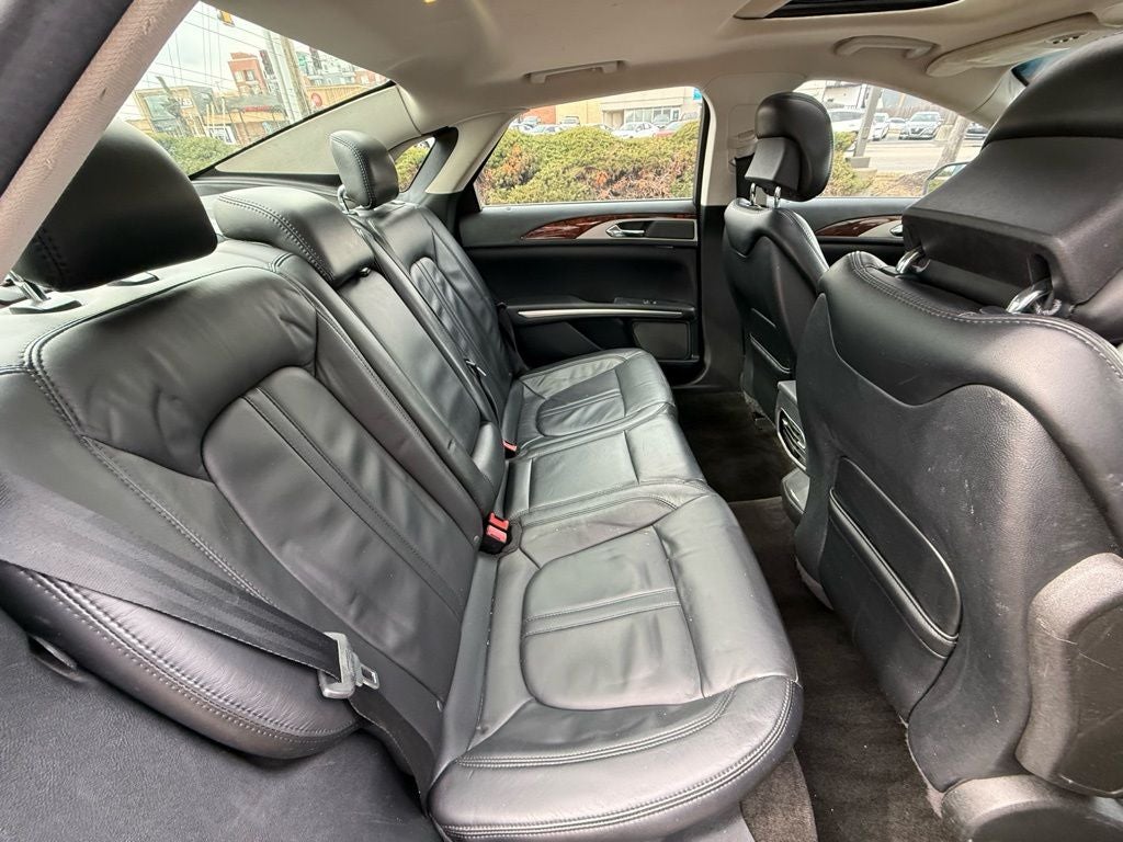 2015 Lincoln MKZ Base