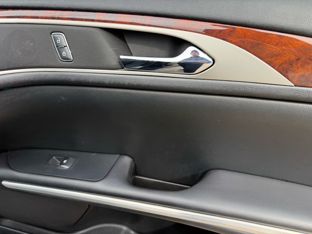 2015 Lincoln MKZ Base