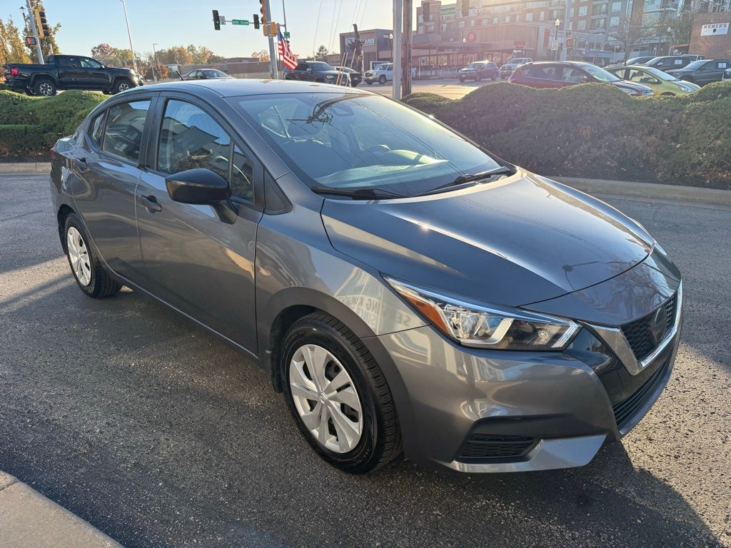 2021 Nissan Versa 1.6 S