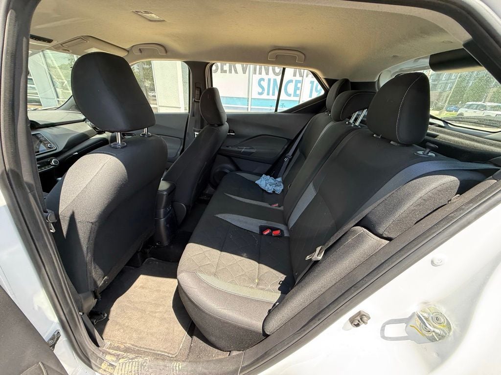 2020 Nissan Kicks SV