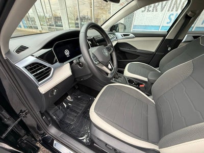 2025 Volkswagen Taos 1.5T SE