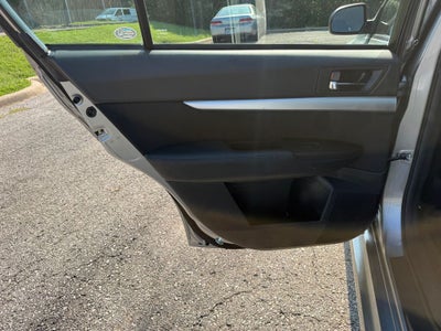 2011 Subaru Legacy 2.5i Premium