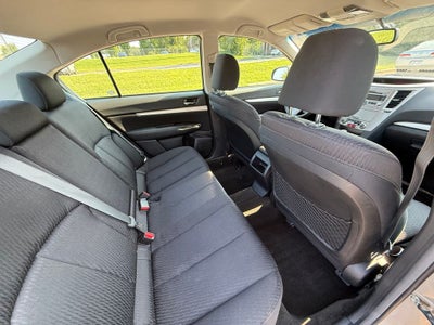 2011 Subaru Legacy 2.5i Premium