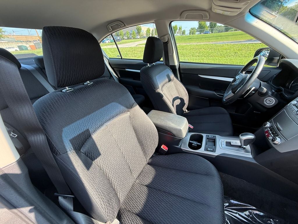 2011 Subaru Legacy 2.5i Premium