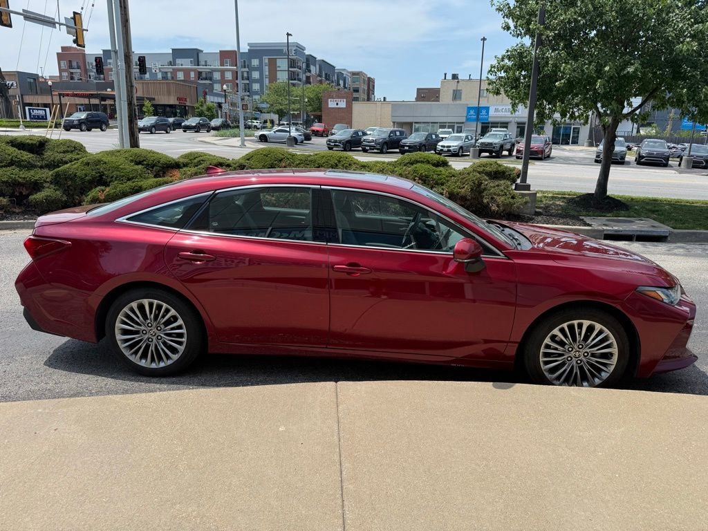 2022 Toyota Avalon Limited