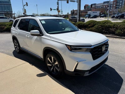 2025 Honda Pilot Touring