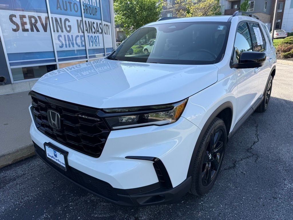 2025 Honda Pilot Black Edition