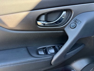 2014 Nissan Rogue SV