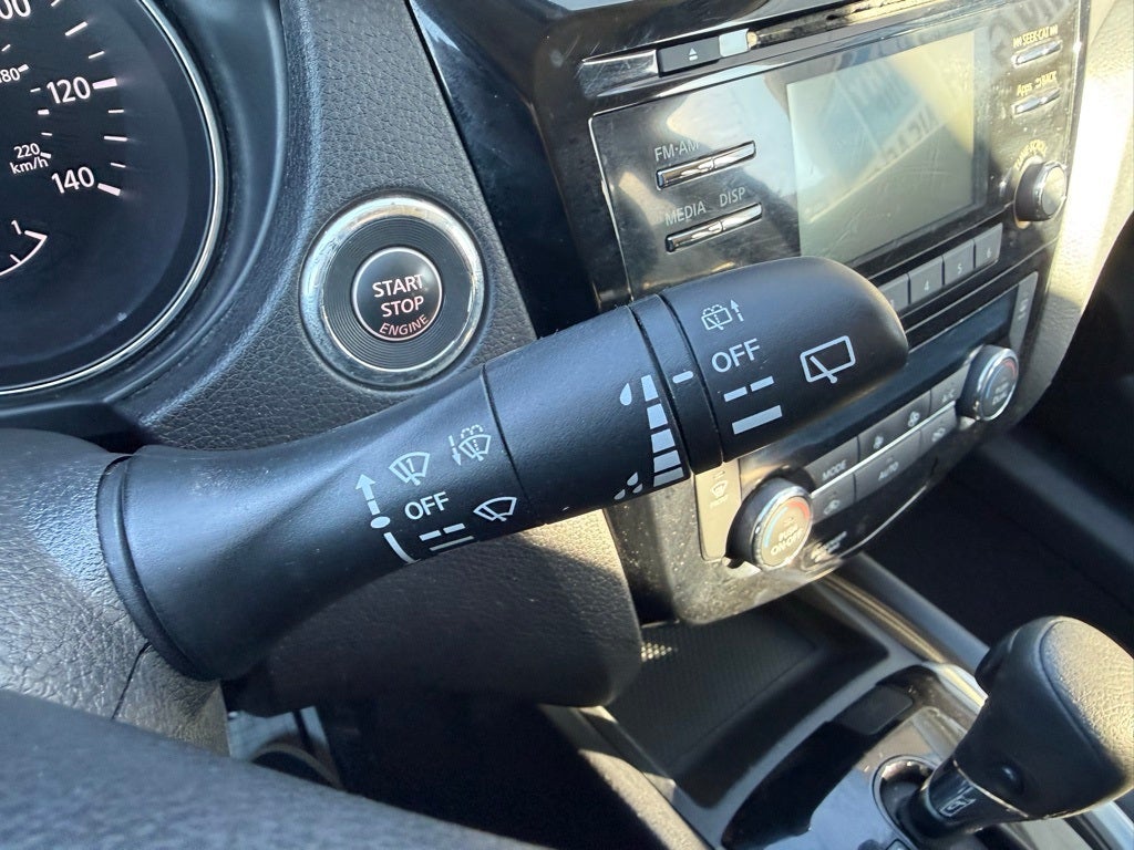 2014 Nissan Rogue SV