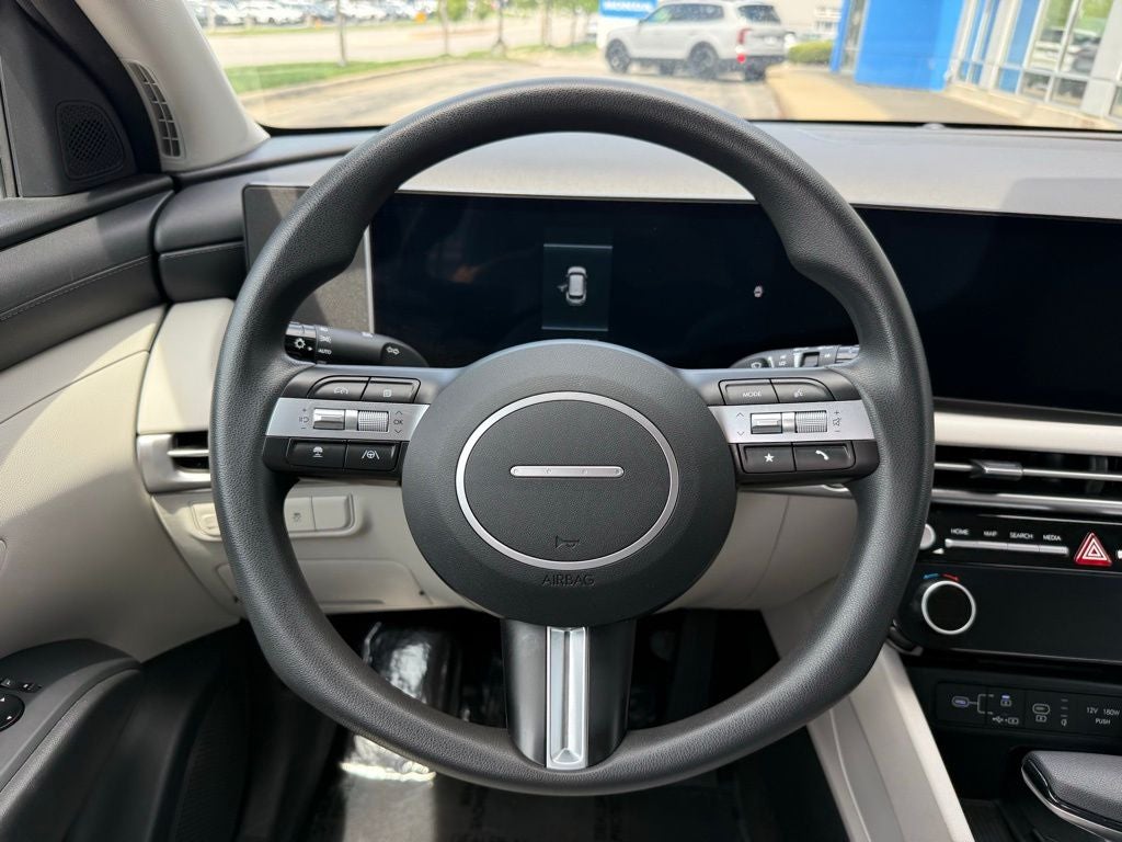 2025 Hyundai TUCSON SEL