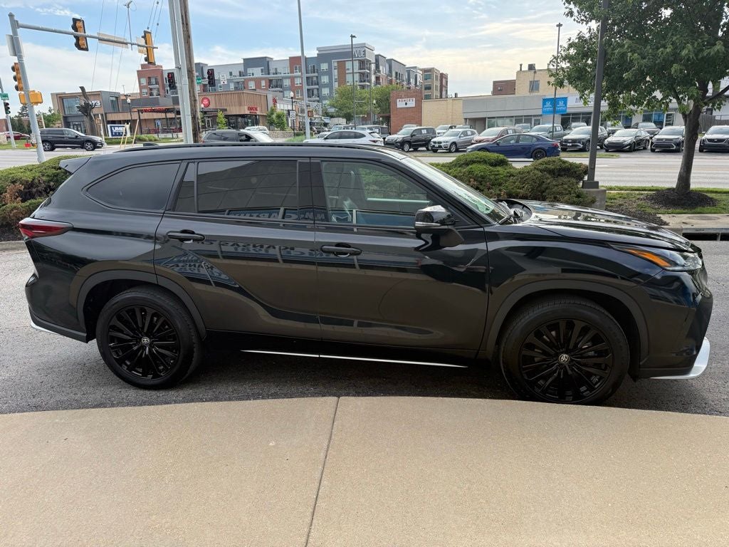 2025 Toyota Highlander XSE