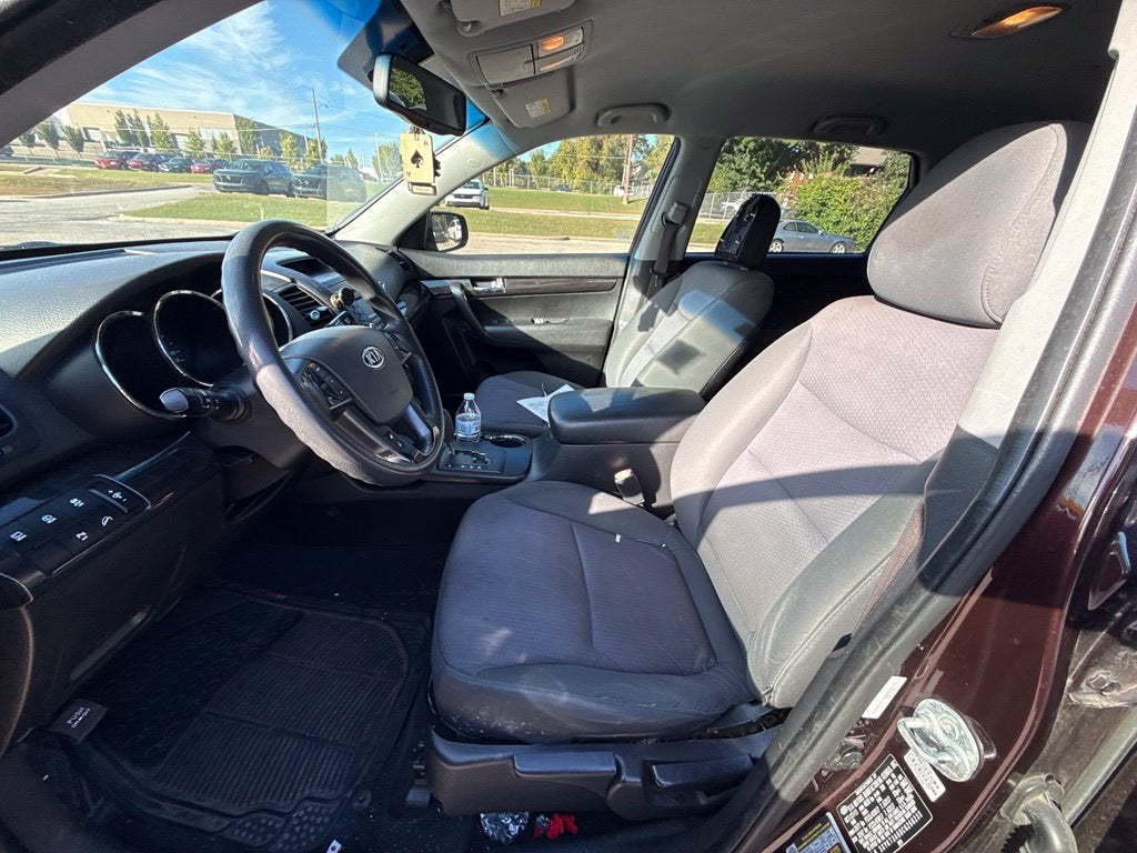 2012 Kia Sorento LX