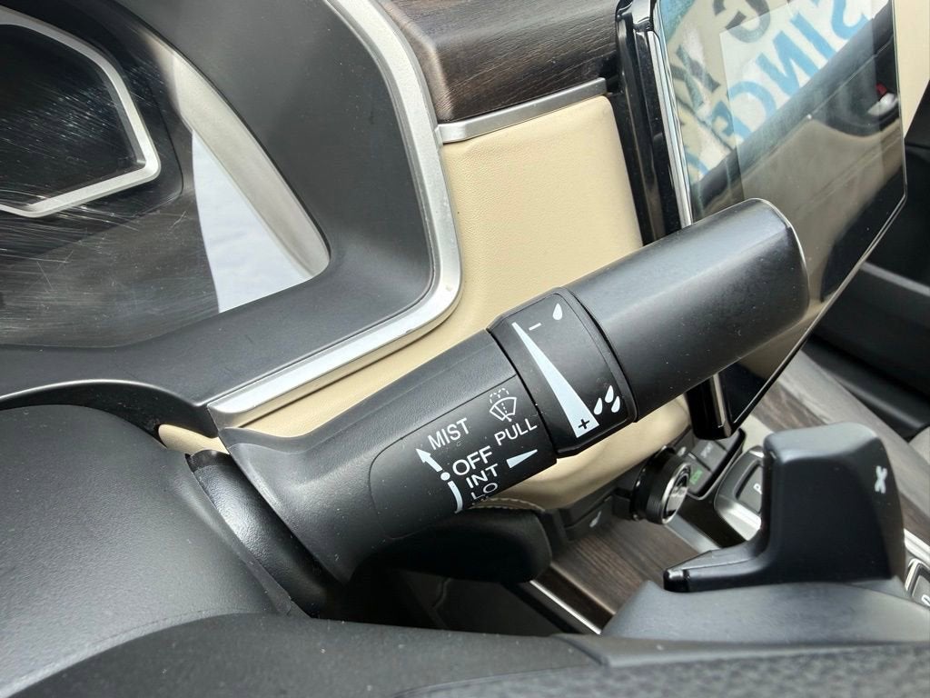 2021 Honda Clarity Plug-In Hybrid Base