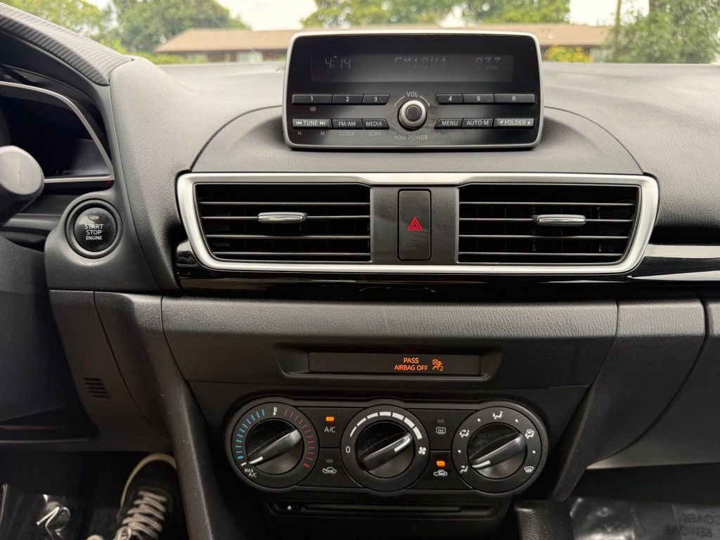 2014 Mazda Mazda3 i Sport
