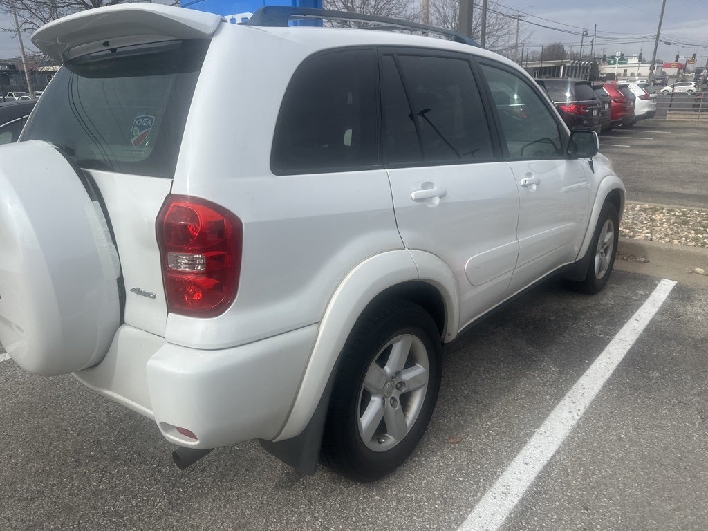 2004 Toyota RAV4 Base