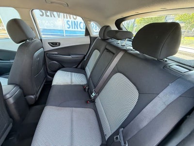 2021 Hyundai KONA SE