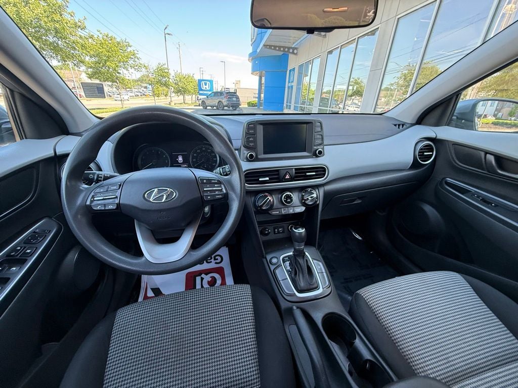 2021 Hyundai KONA SE