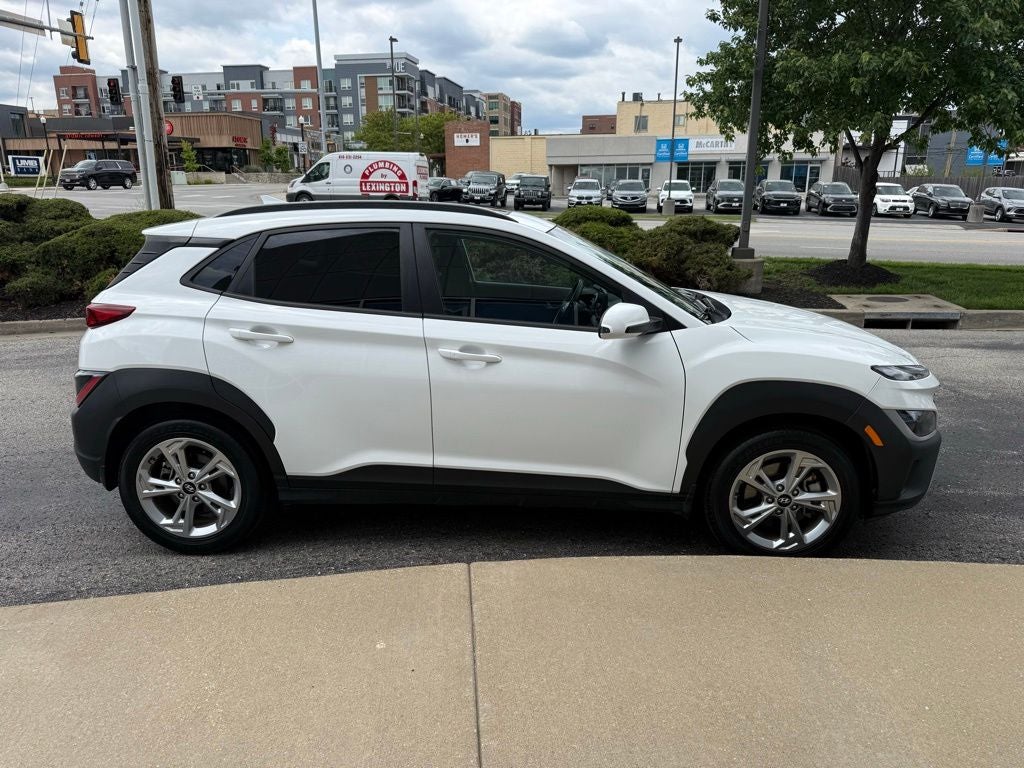 2022 Hyundai KONA SEL
