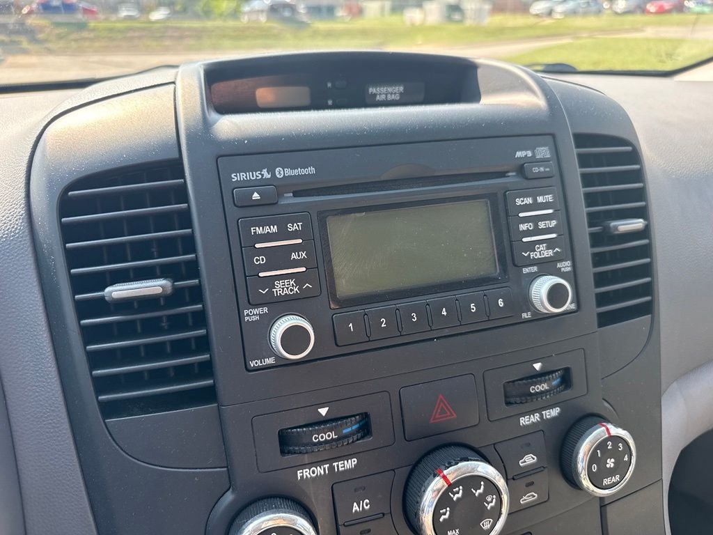 2014 Kia Sedona LX