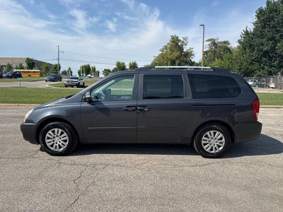 2014 Kia Sedona LX