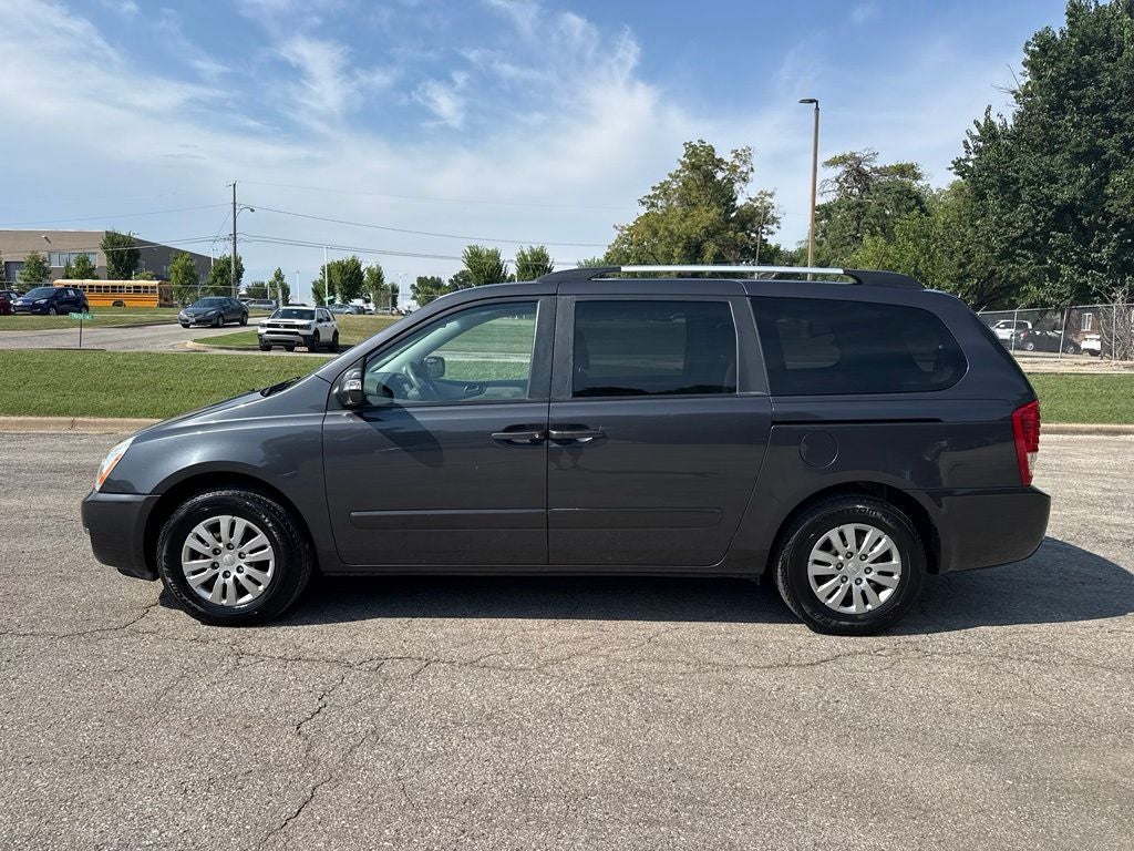 2014 Kia Sedona LX