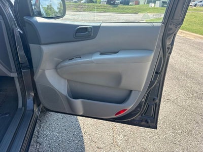 2014 Kia Sedona LX