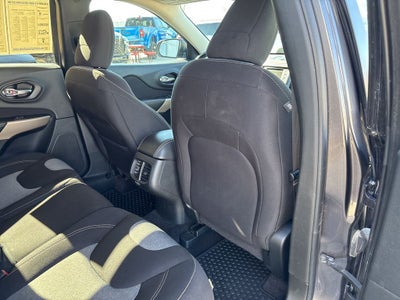 2018 Jeep Cherokee Latitude