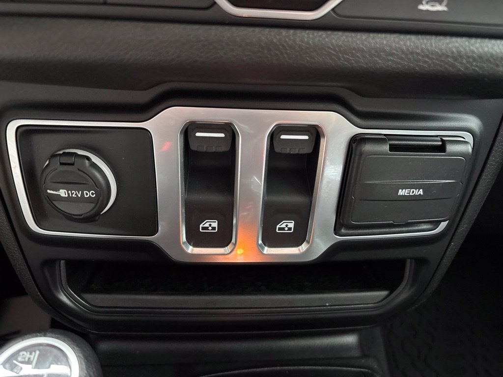 2025 Jeep Wrangler 2-Door Sport 4x4