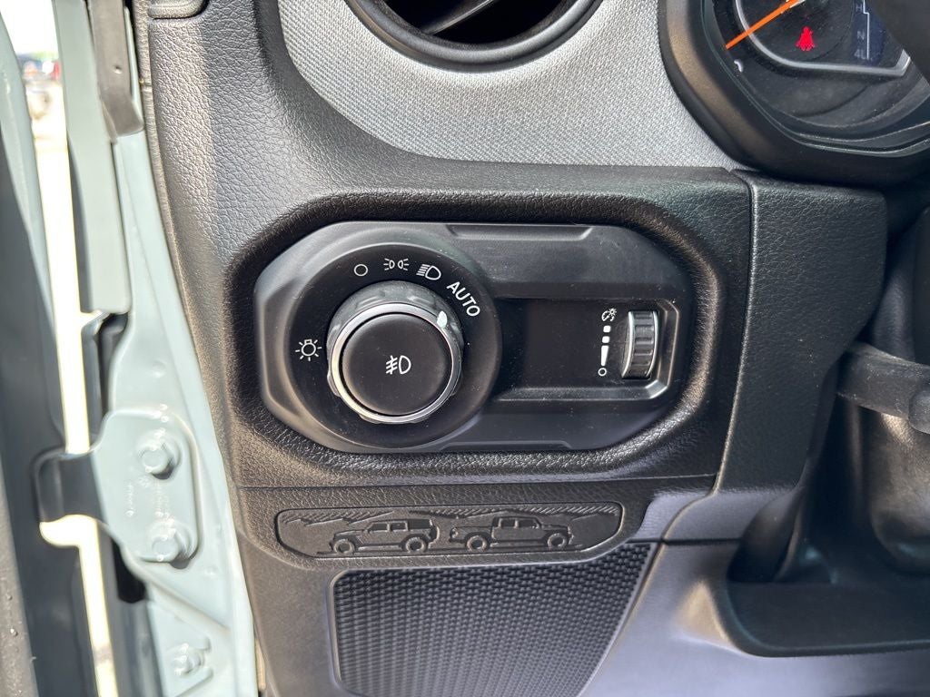 2024 Jeep Wrangler Willys