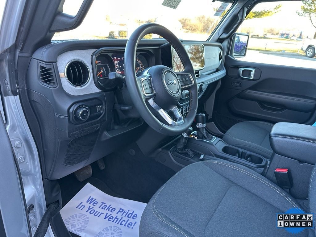 2024 Jeep Wrangler Sahara