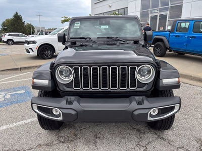 2025 Jeep Wrangler 4-Door Sahara 4x4