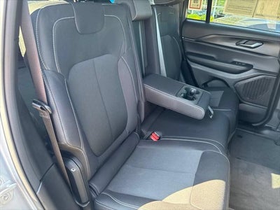 2024 Jeep Grand Cherokee Laredo X 4x4