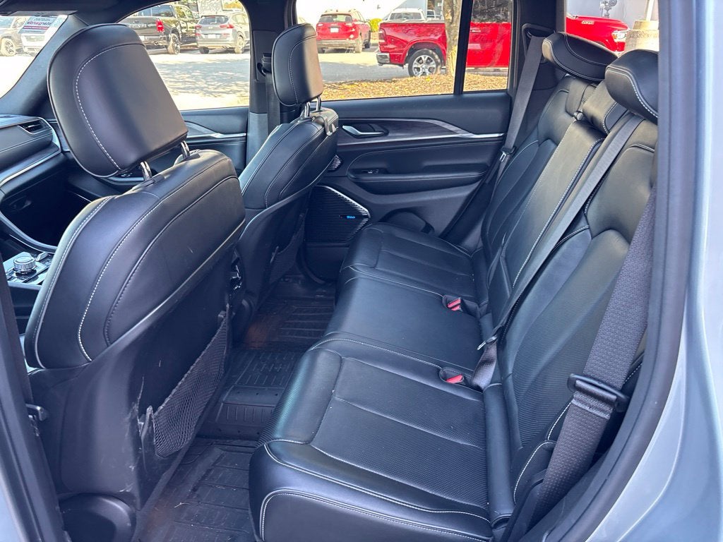 2022 Jeep Grand Cherokee Overland 4x4