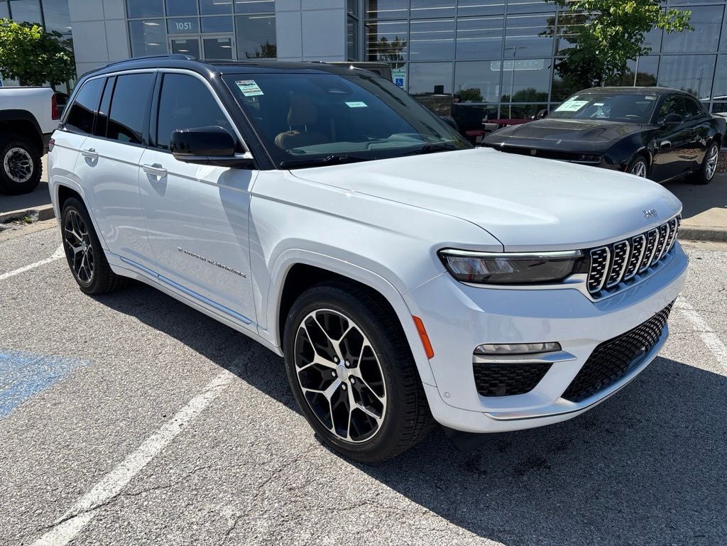 2024 Jeep Grand Cherokee Summit