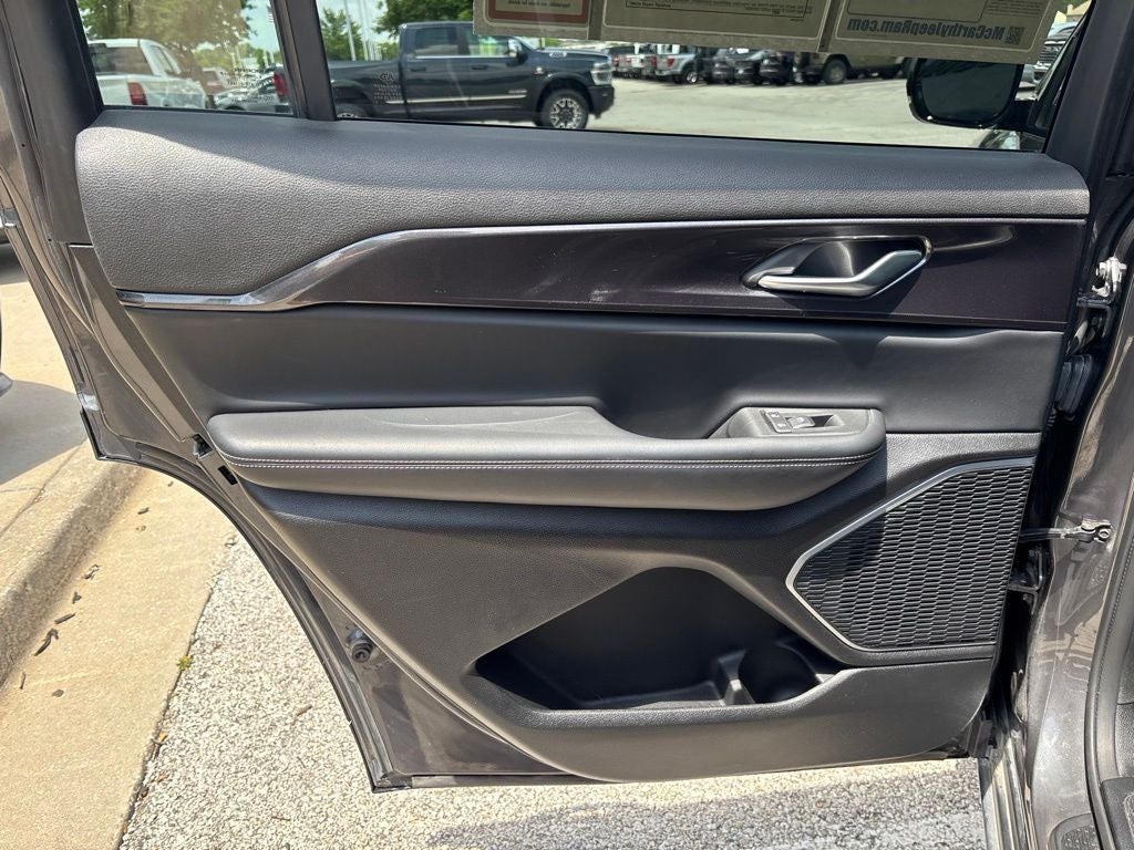 2021 Jeep Grand Cherokee L Altitude