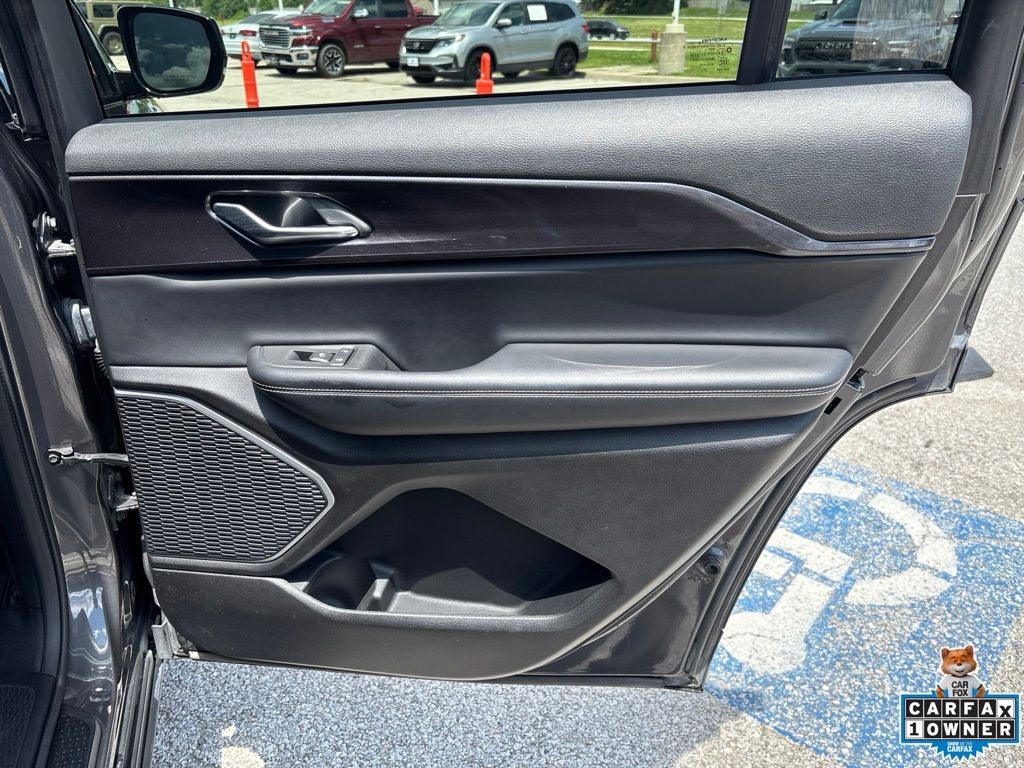 2021 Jeep Grand Cherokee L Altitude