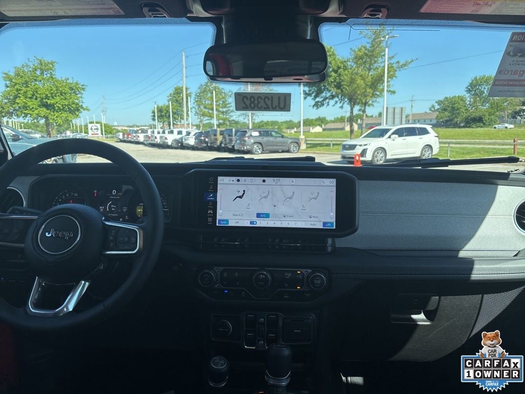 2025 Jeep Wrangler Sahara 4xe