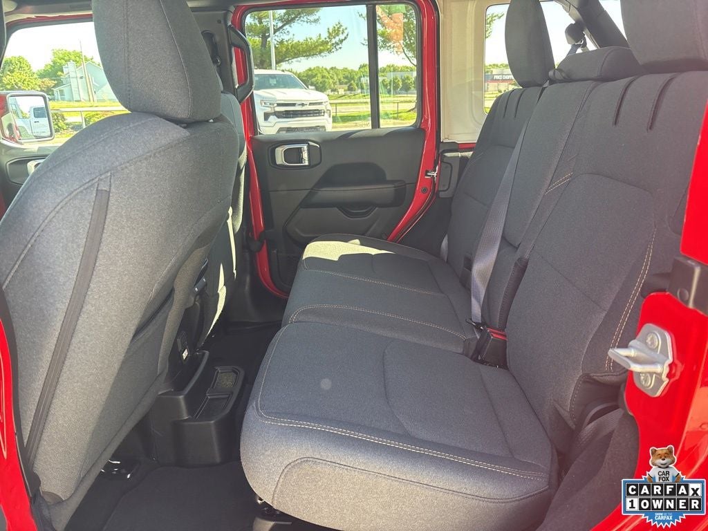 2025 Jeep Wrangler Sahara 4xe