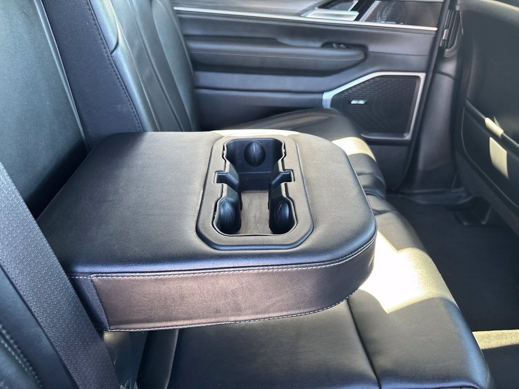 2024 Jeep Wagoneer L Series II 4x4