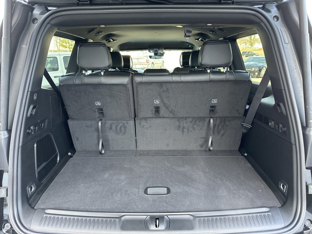 2024 Jeep Wagoneer Base