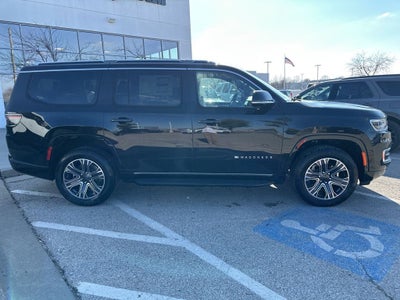 2024 Jeep Wagoneer Base